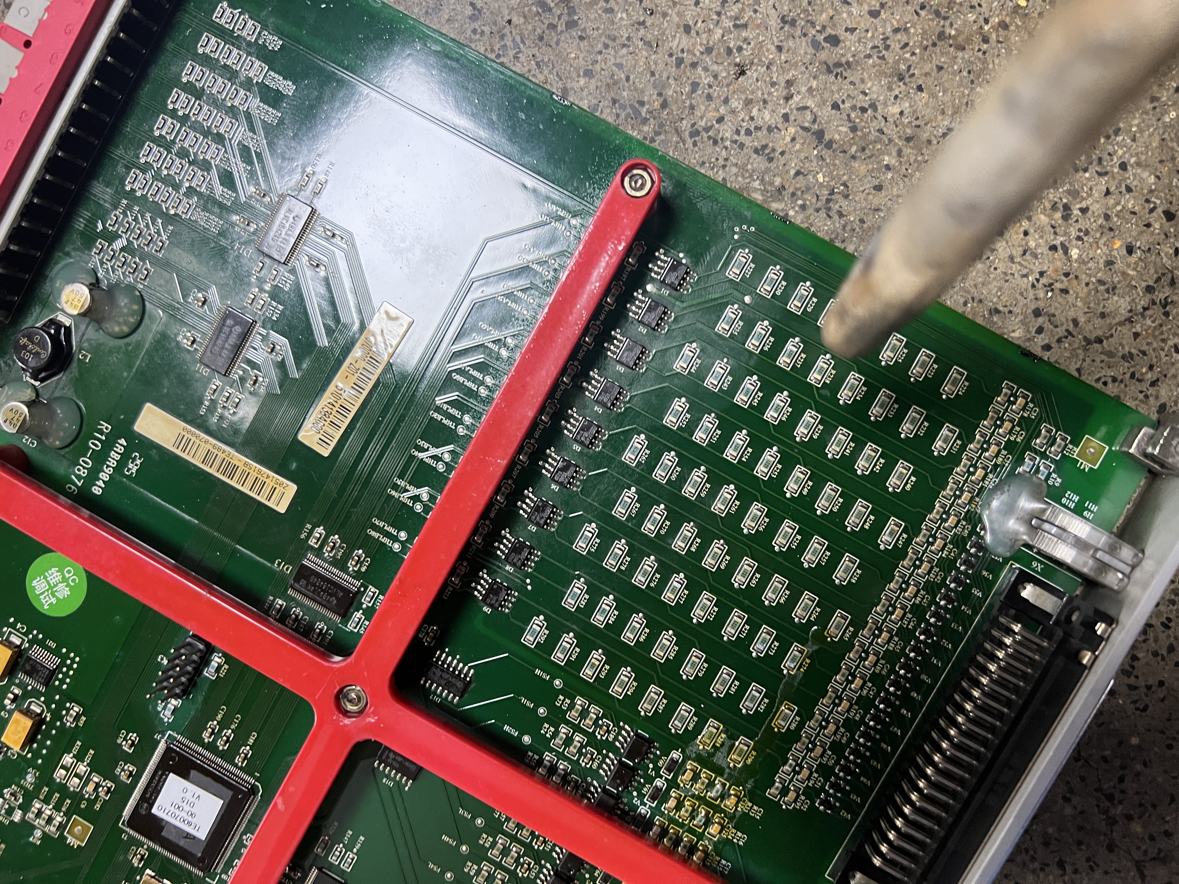 干冰清洗PCBA三防漆 